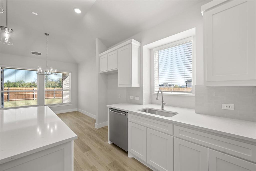 Oaks of North Grove - Residential