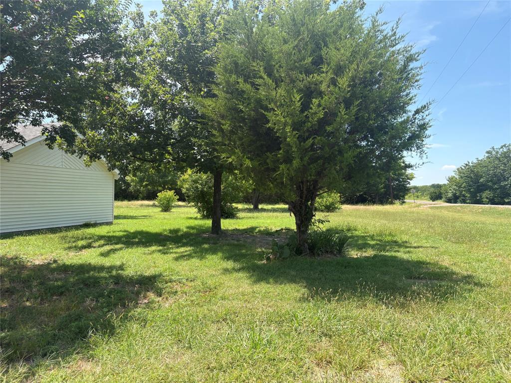 16728 County Road 558