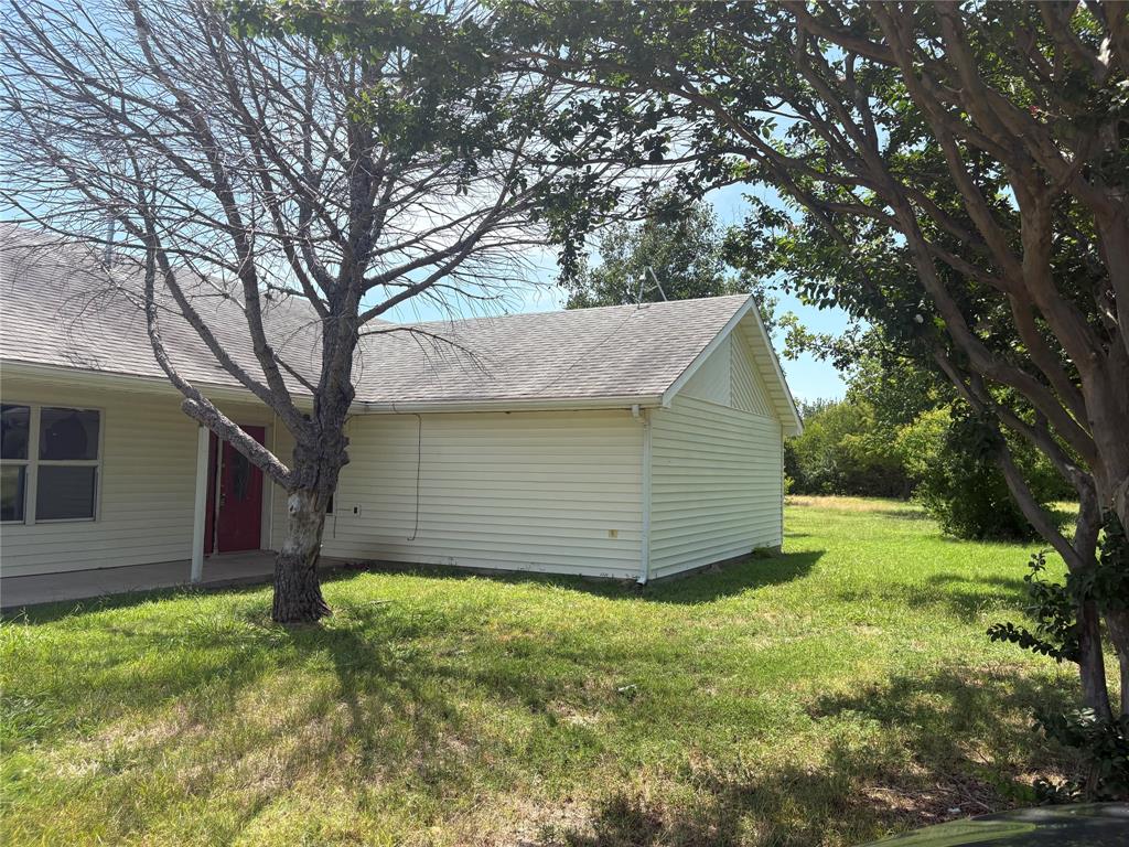 16728 County Road 558