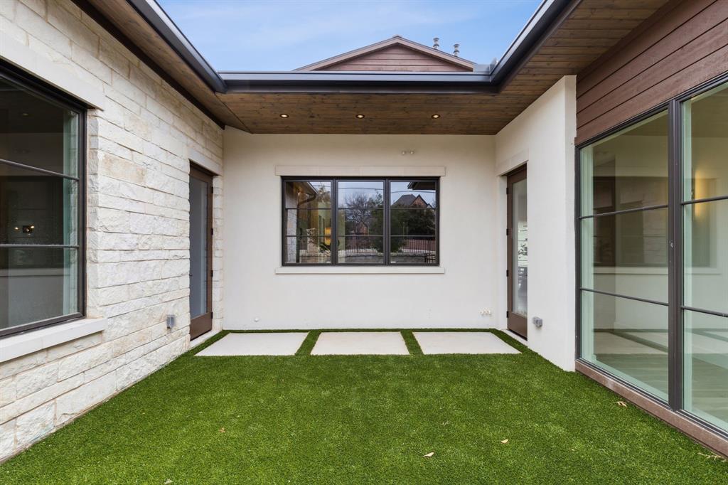 Oak Alley - Residential