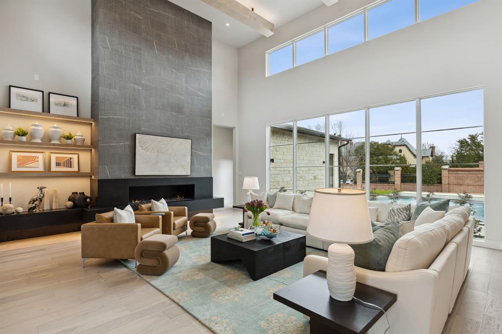 Oak Alley - Residential