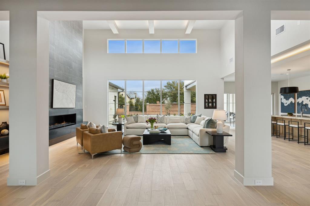 Oak Alley - Residential