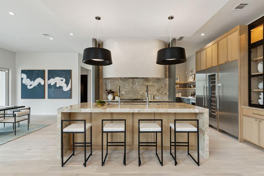 Oak Alley - Residential