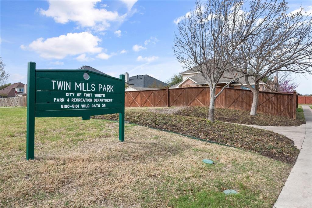 Twin Mills Add - Residential