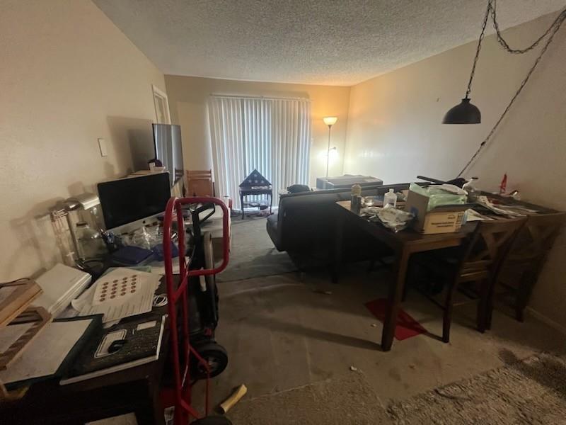 8110 Skillman Street 2048