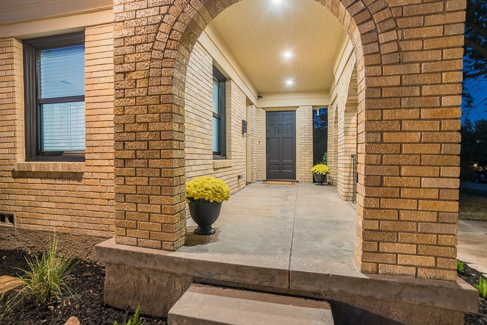 CEDAR CREST - Residential