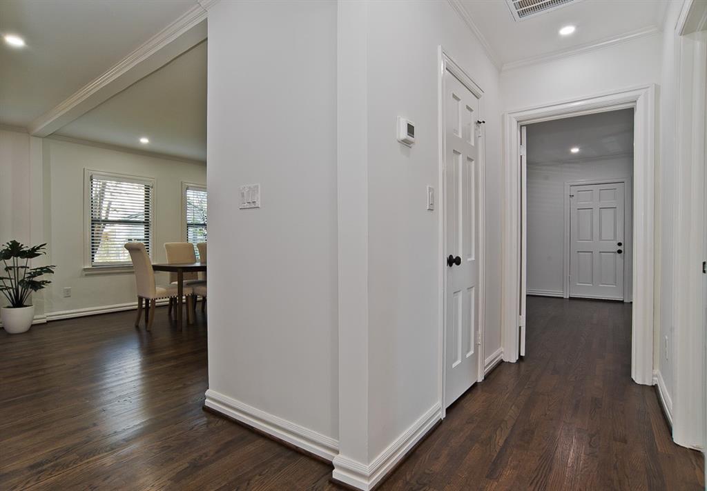 CEDAR CREST - Residential