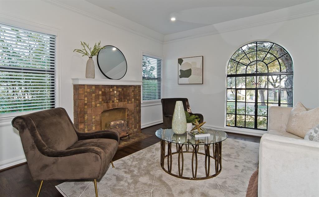 CEDAR CREST - Residential