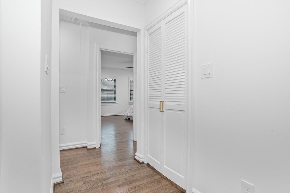 CEDAR CREST - Residential