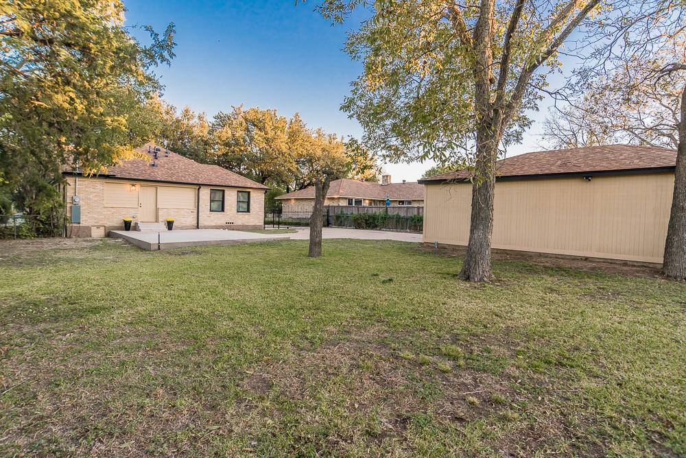 CEDAR CREST - Residential