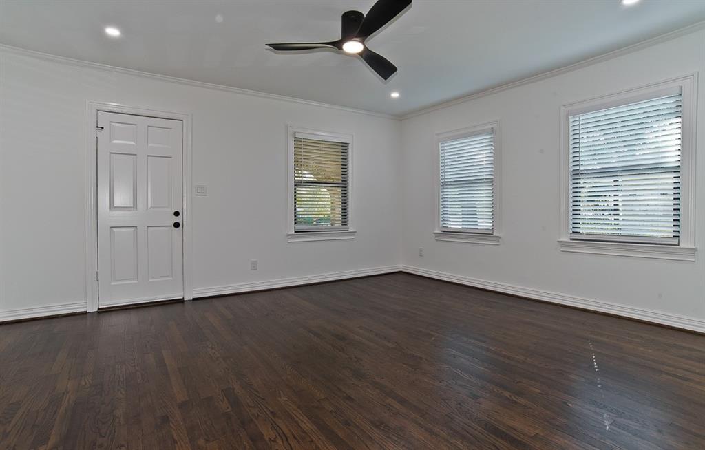 CEDAR CREST - Residential