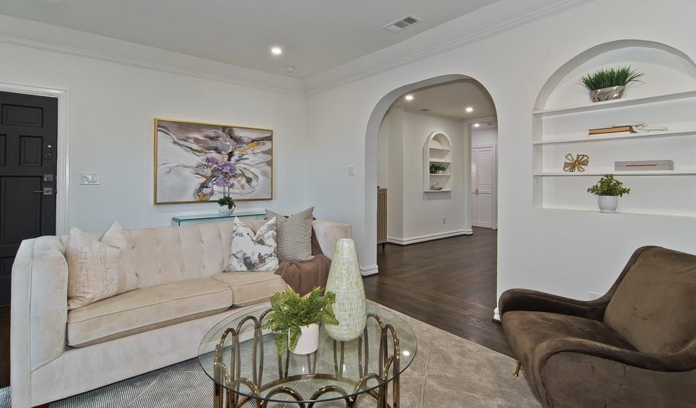 CEDAR CREST - Residential