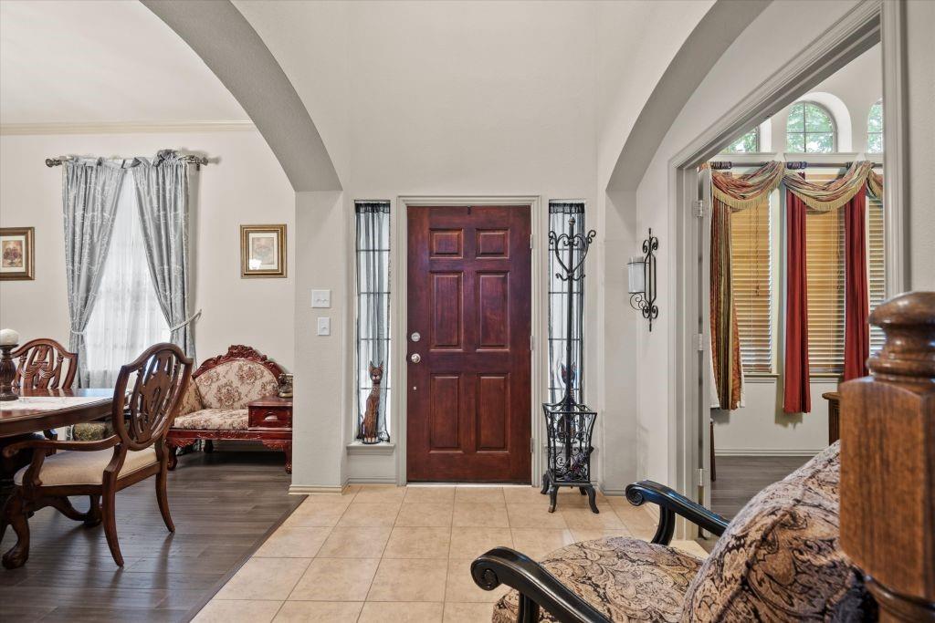 1709 White Cap Court