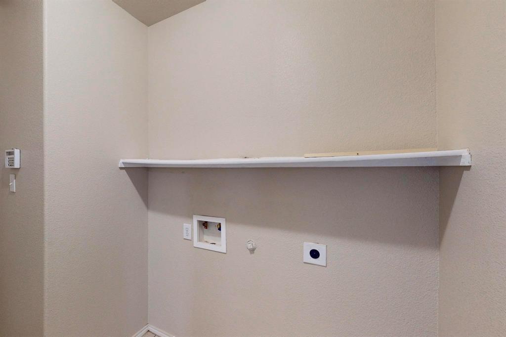 Harvest Bend Add Ph 2a - Residential Lease