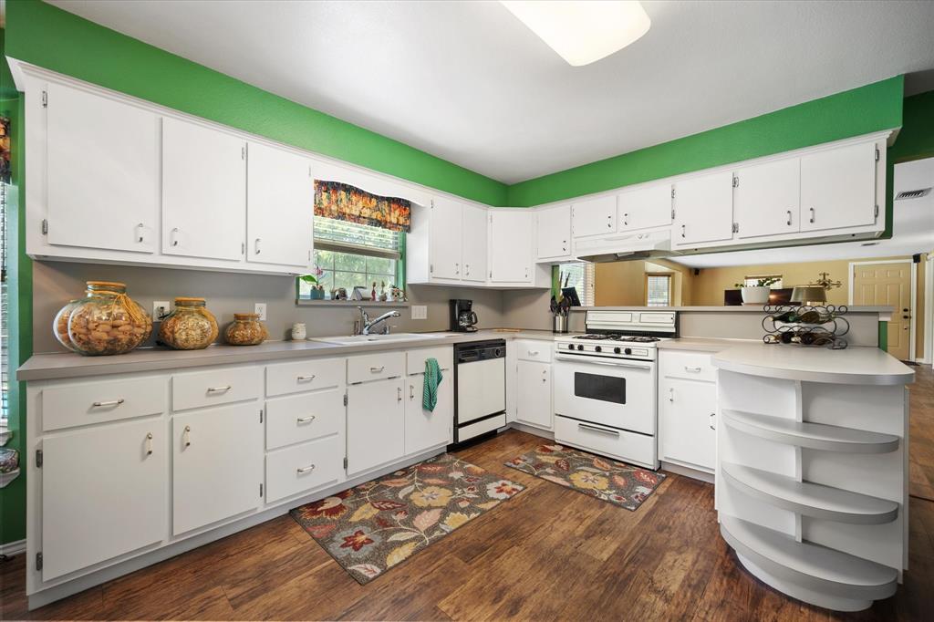 Forest Hill Place Add - Residential