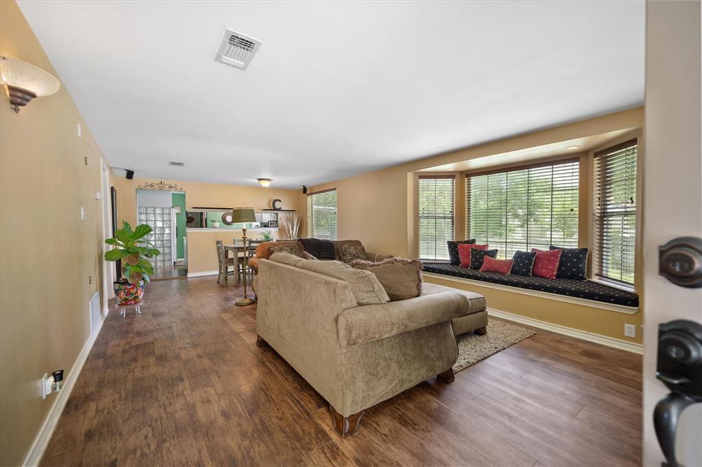 Forest Hill Place Add - Residential