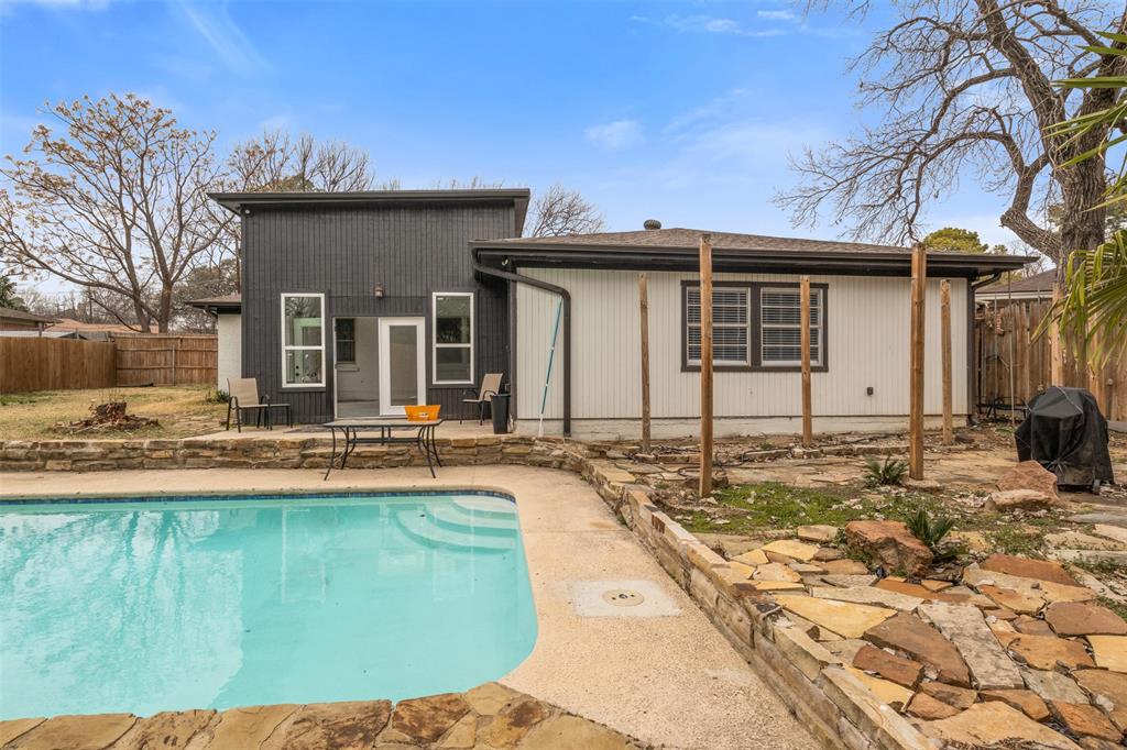 1018 Brookhollow Drive