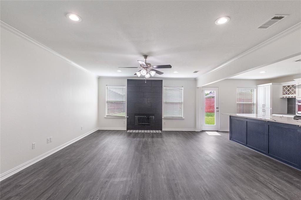 901 Saddle Drive