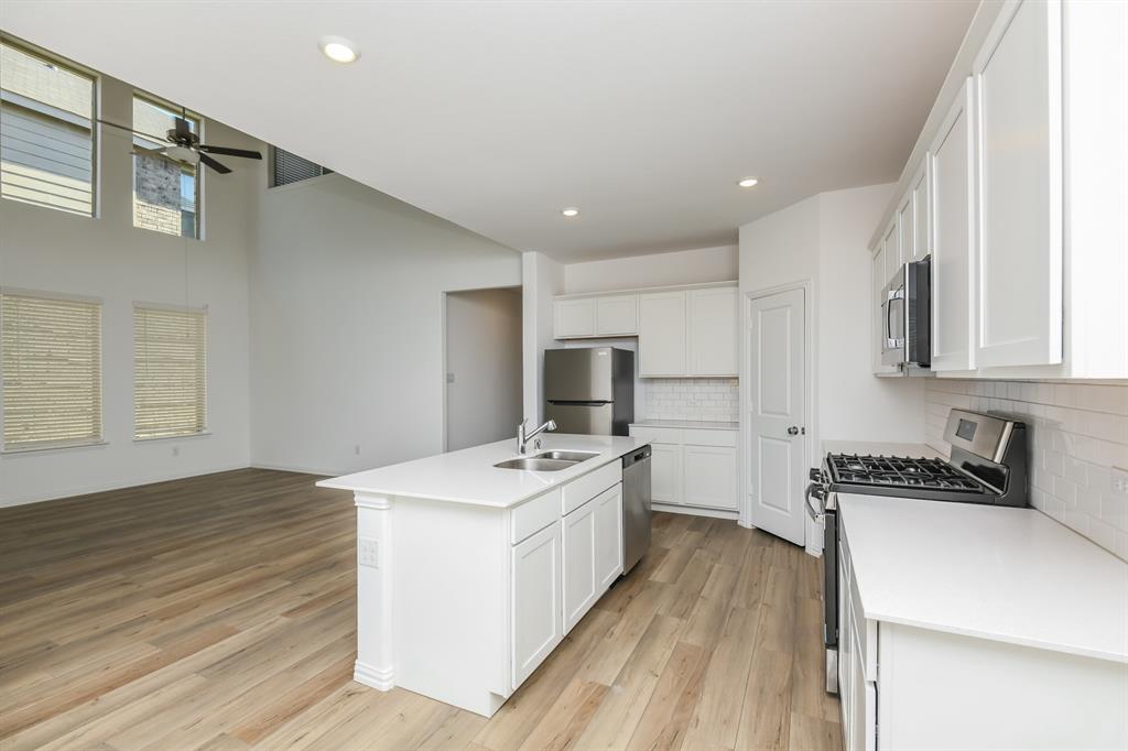 Northpointe Ph 6 - Residential Lease