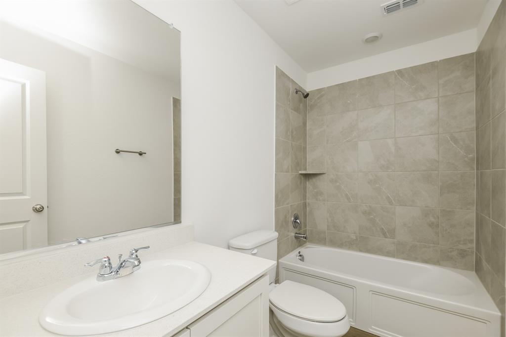 Northpointe Ph 6 - Residential Lease