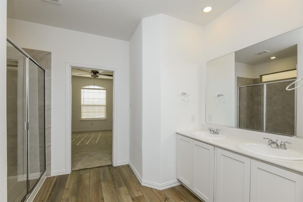 Northpointe Ph 6 - Residential Lease