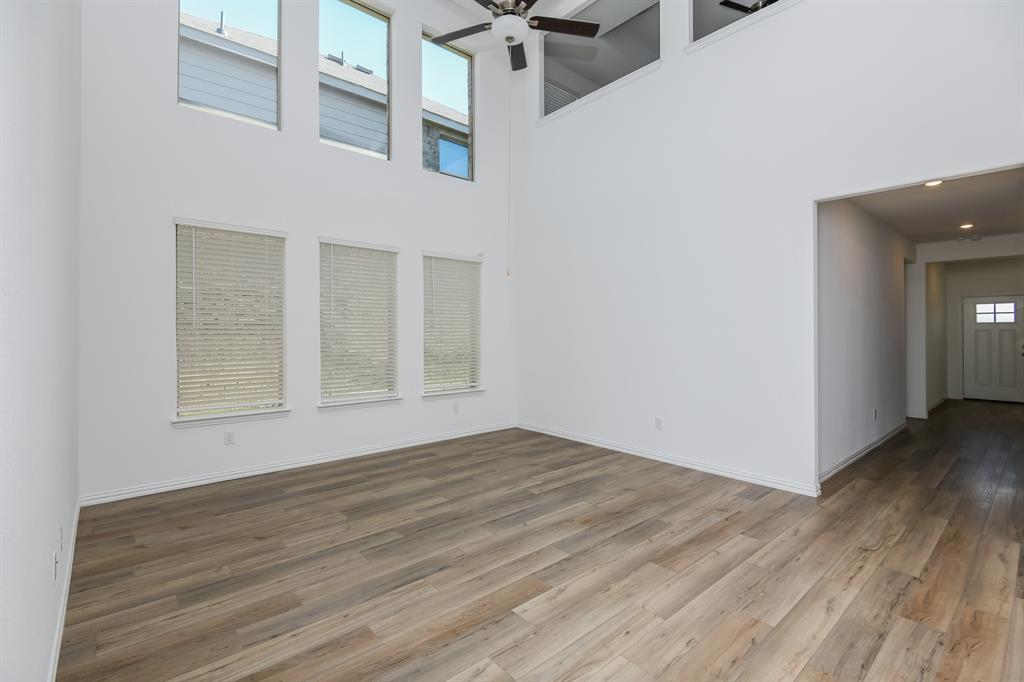 Northpointe Ph 6 - Residential Lease