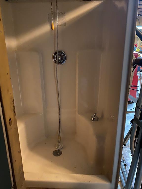 E Alvarado Surv Abs #4 - Residential