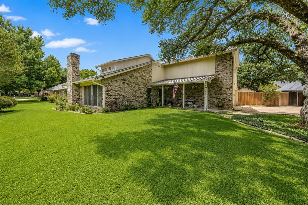 9129 Timber Oaks Drive