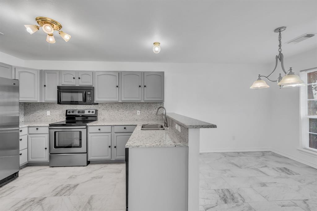 Blue Water Shores - Residential