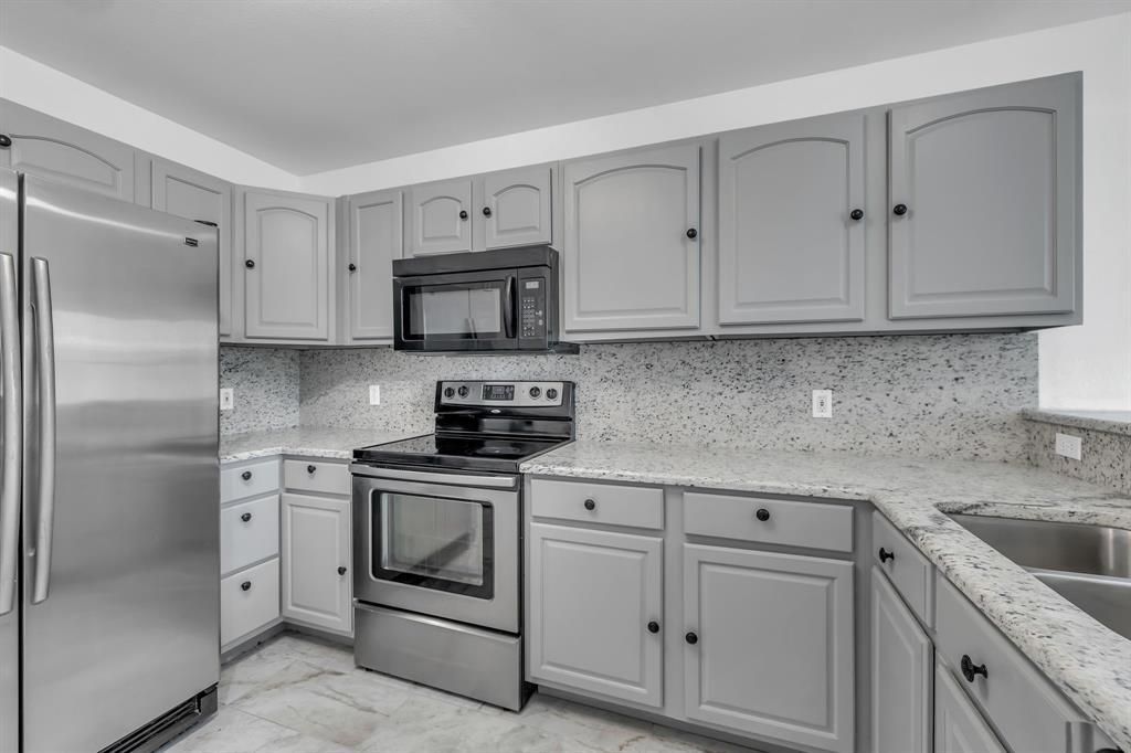 Blue Water Shores - Residential