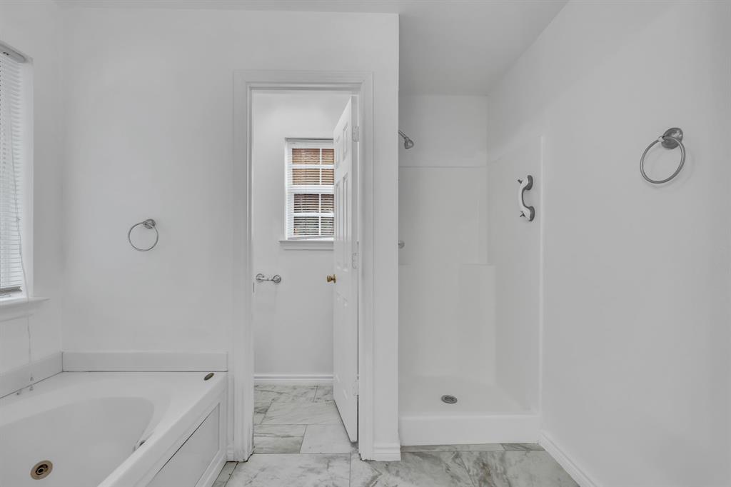 Blue Water Shores - Residential