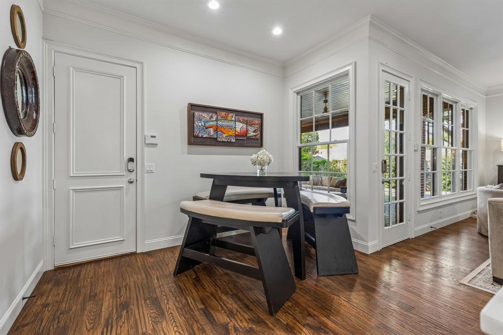 Summit Lawn - Residential