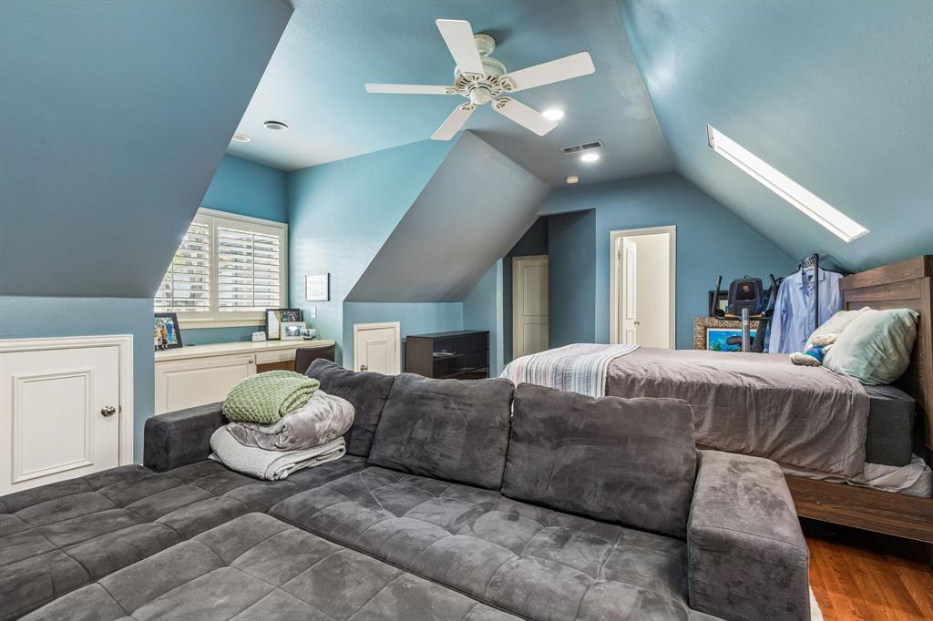 Summit Lawn - Residential