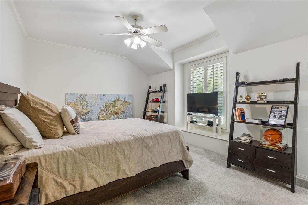 Summit Lawn - Residential