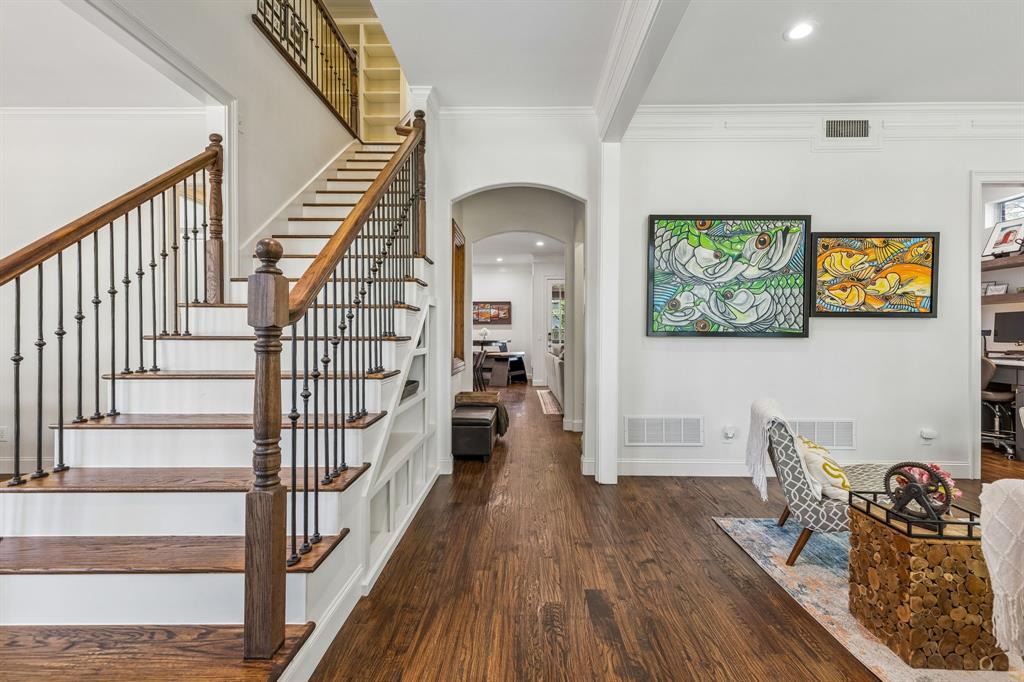 Summit Lawn - Residential