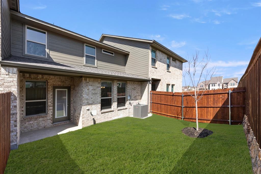 Sereno Oaks at Buckner Terrace - Residential