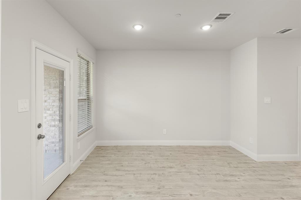 Sereno Oaks at Buckner Terrace - Residential