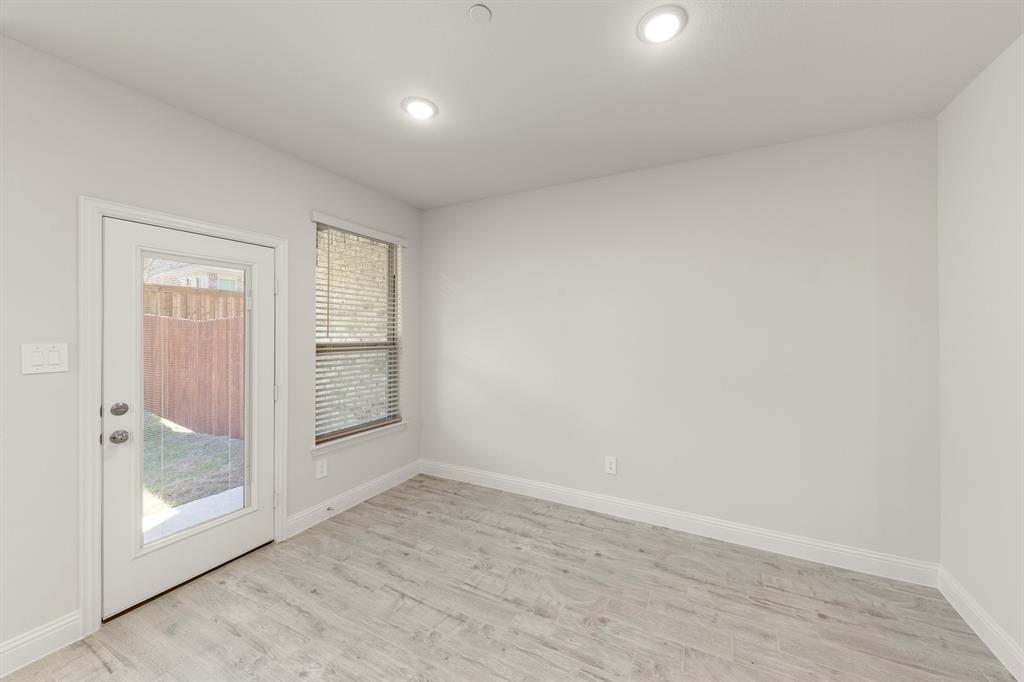 Sereno Oaks at Buckner Terrace - Residential