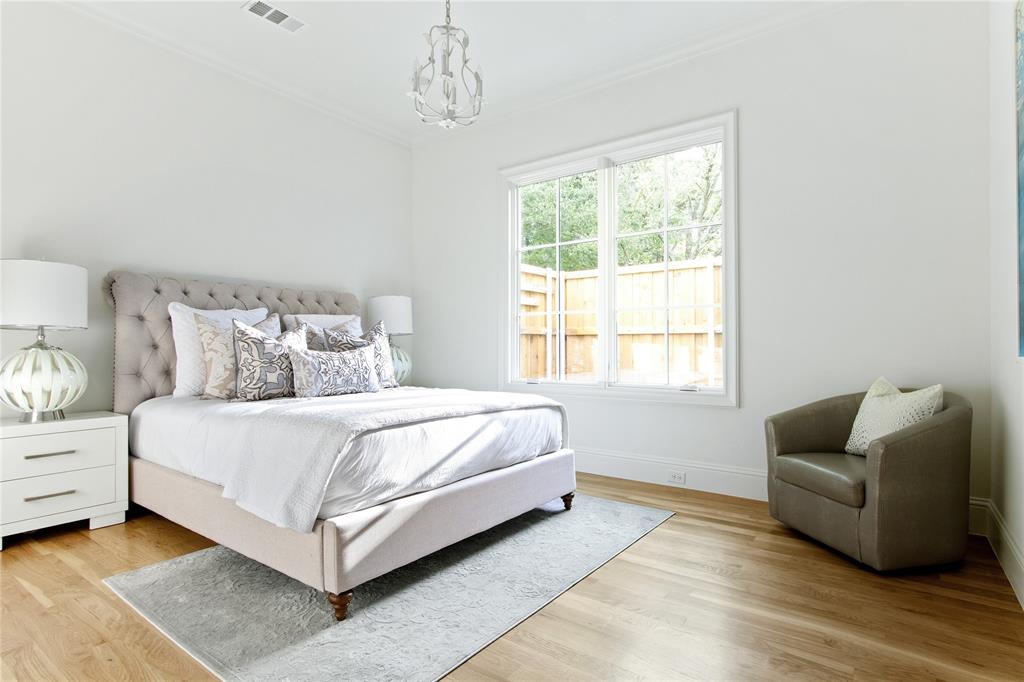 Summitt Lawn - Residential