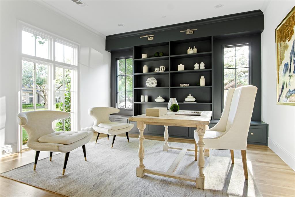 Summitt Lawn - Residential