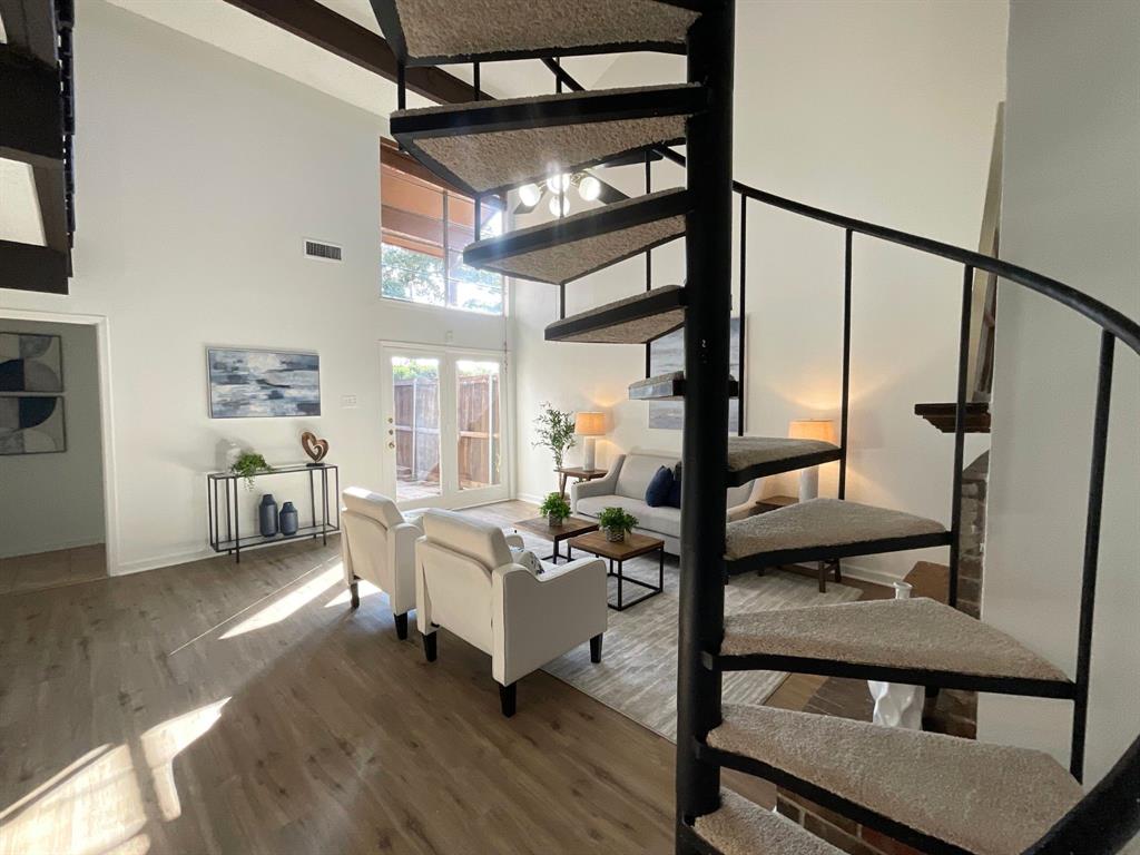 9434 Chimney Corner Lane