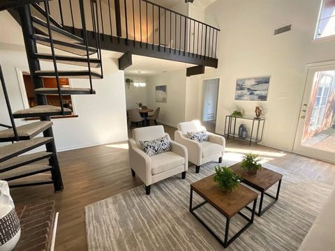 9434 Chimney Corner Lane Dallas TX 75243