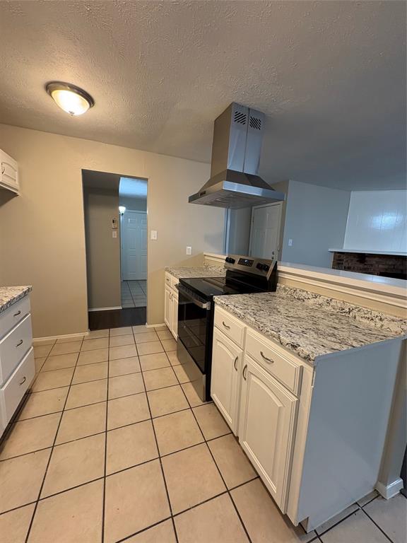 THE WOODS 2 - Residential