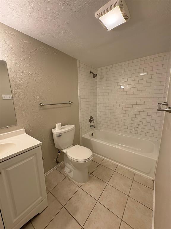 THE WOODS 2 - Residential