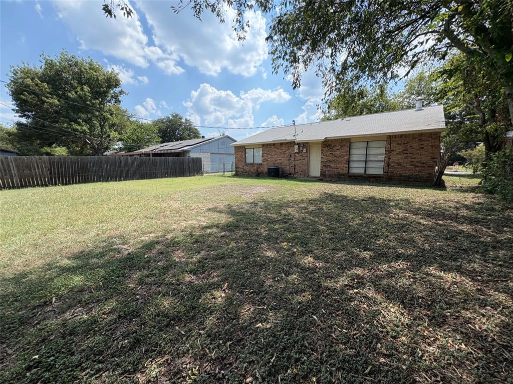 THE WOODS 2 - Residential