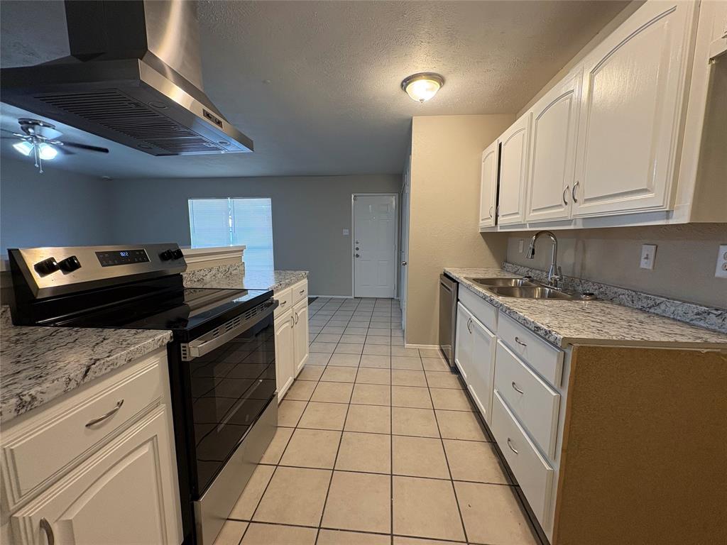 THE WOODS 2 - Residential