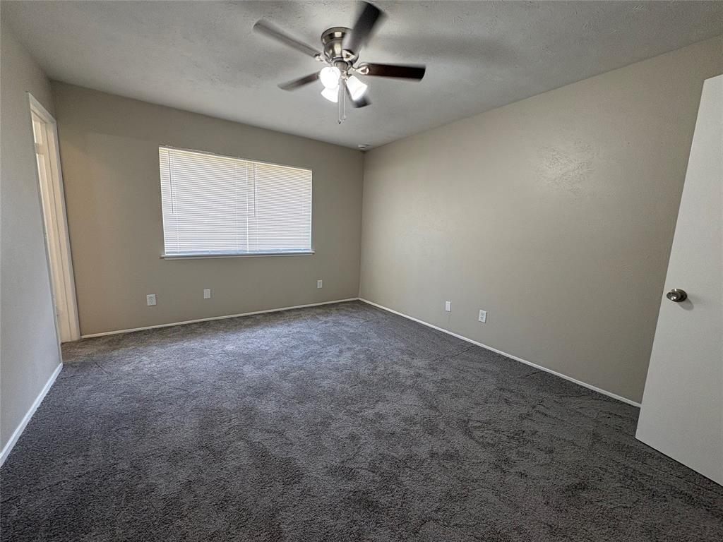 THE WOODS 2 - Residential