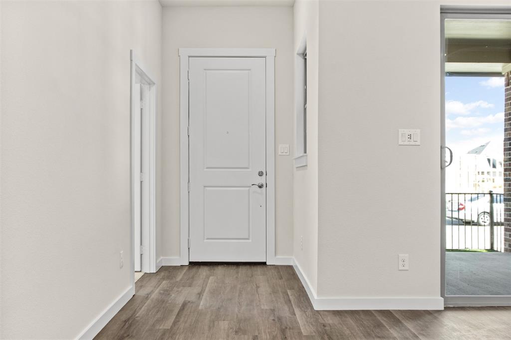 614 Tall Grass Trail
