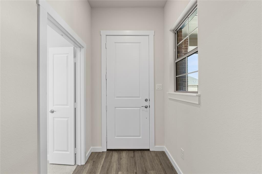 614 Tall Grass Trail