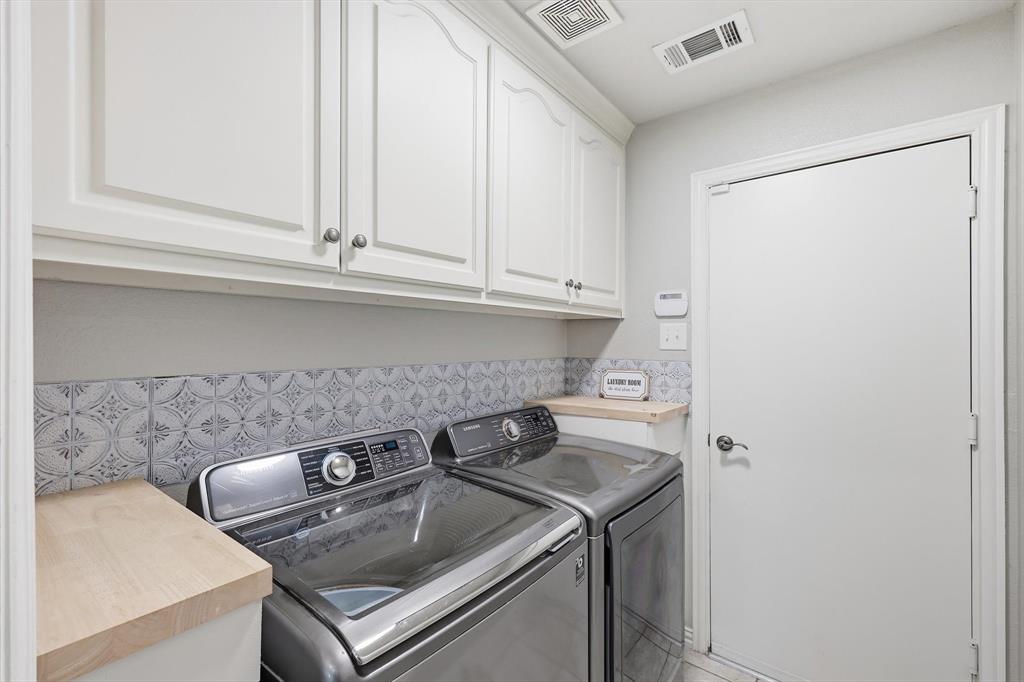 Wellington of Flower Mound - Residential